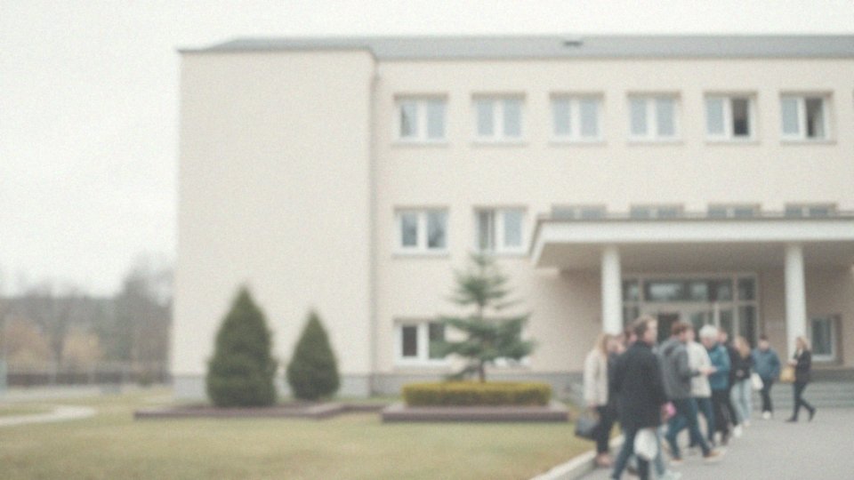 Jak liczba pacjentów wpływa na czas oczekiwania?